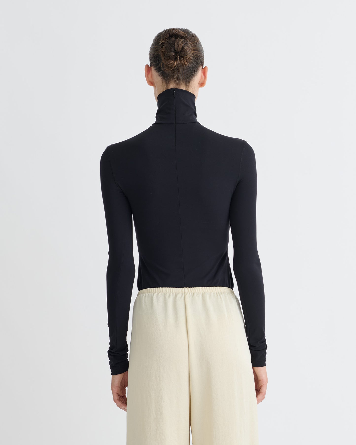 Anona - Stretch Jersey Long Sleeved Top - Black