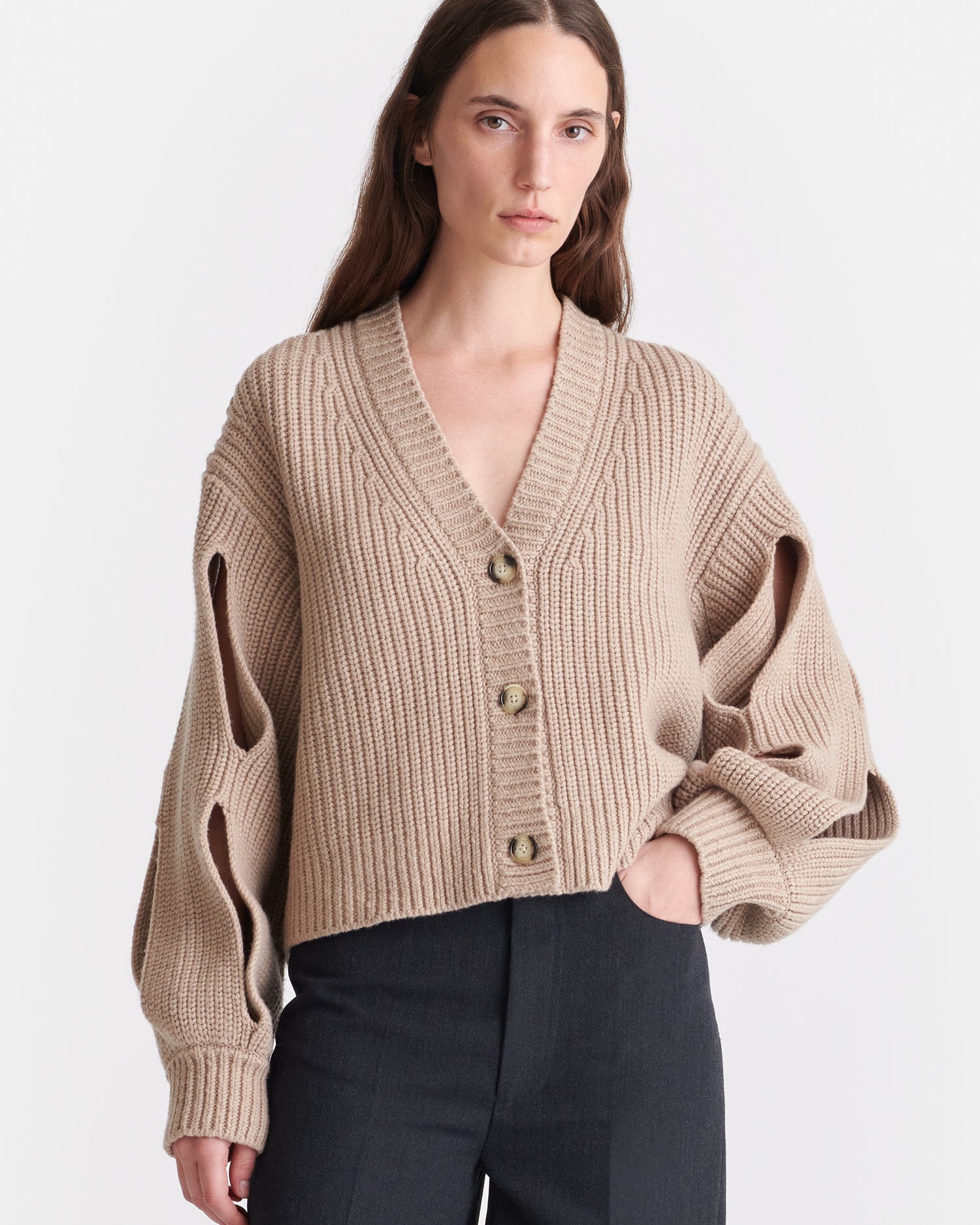 Karolin Cropped Cashmere-Blend Cardigan Oatmeal – Nanushka