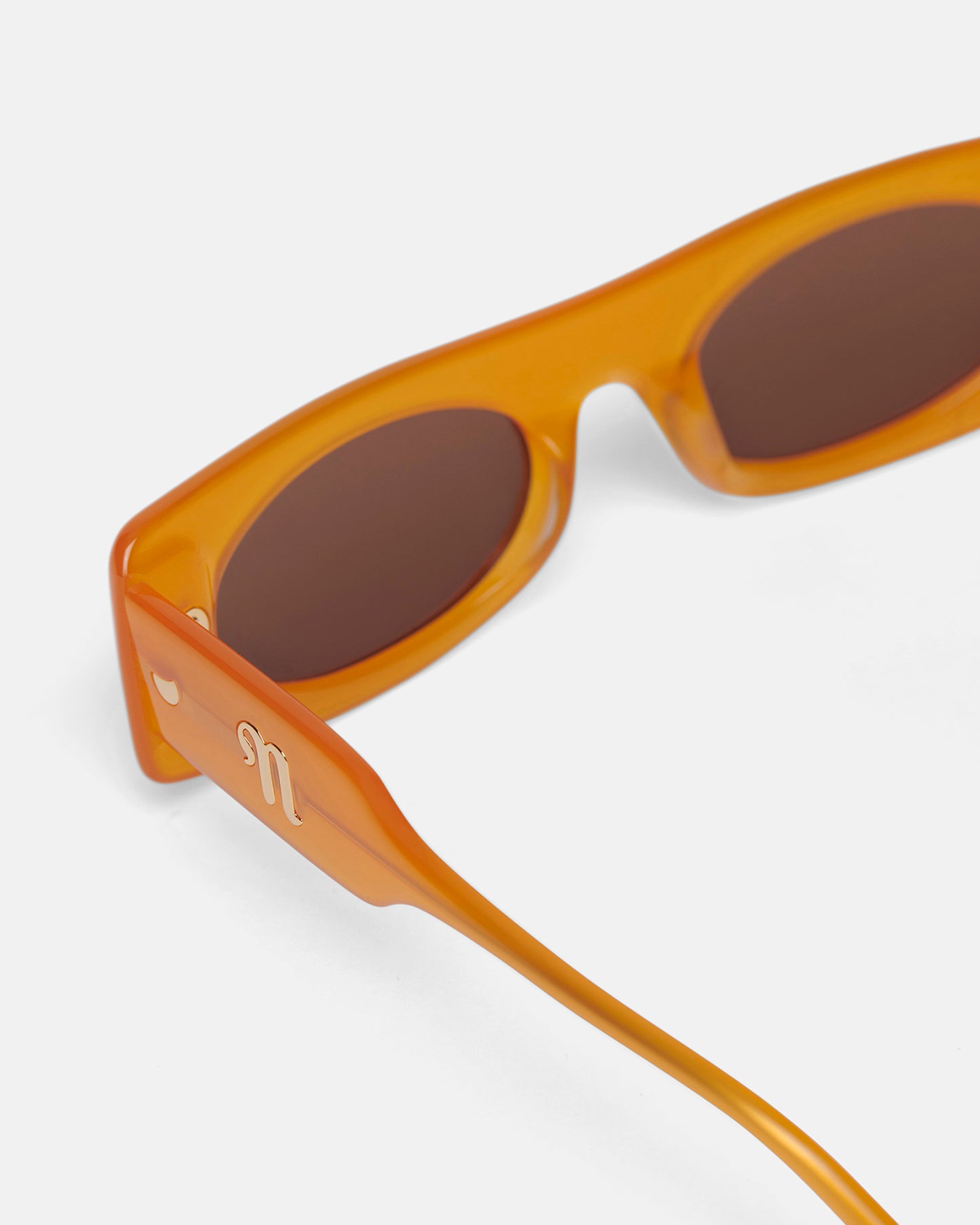 Ruthie - Bio-Plastic Visor Sunglasses - Orange Merino