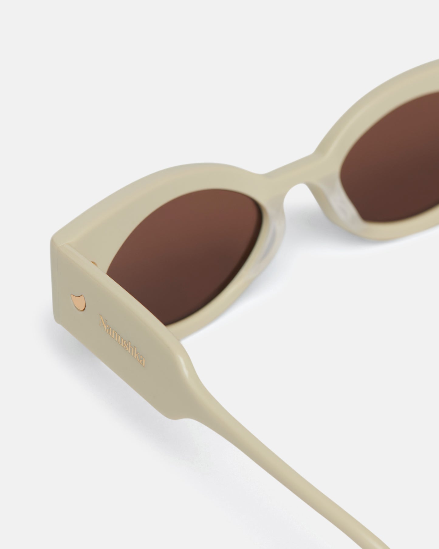 Azalea - Cat-Eye Sunglasses - Shell