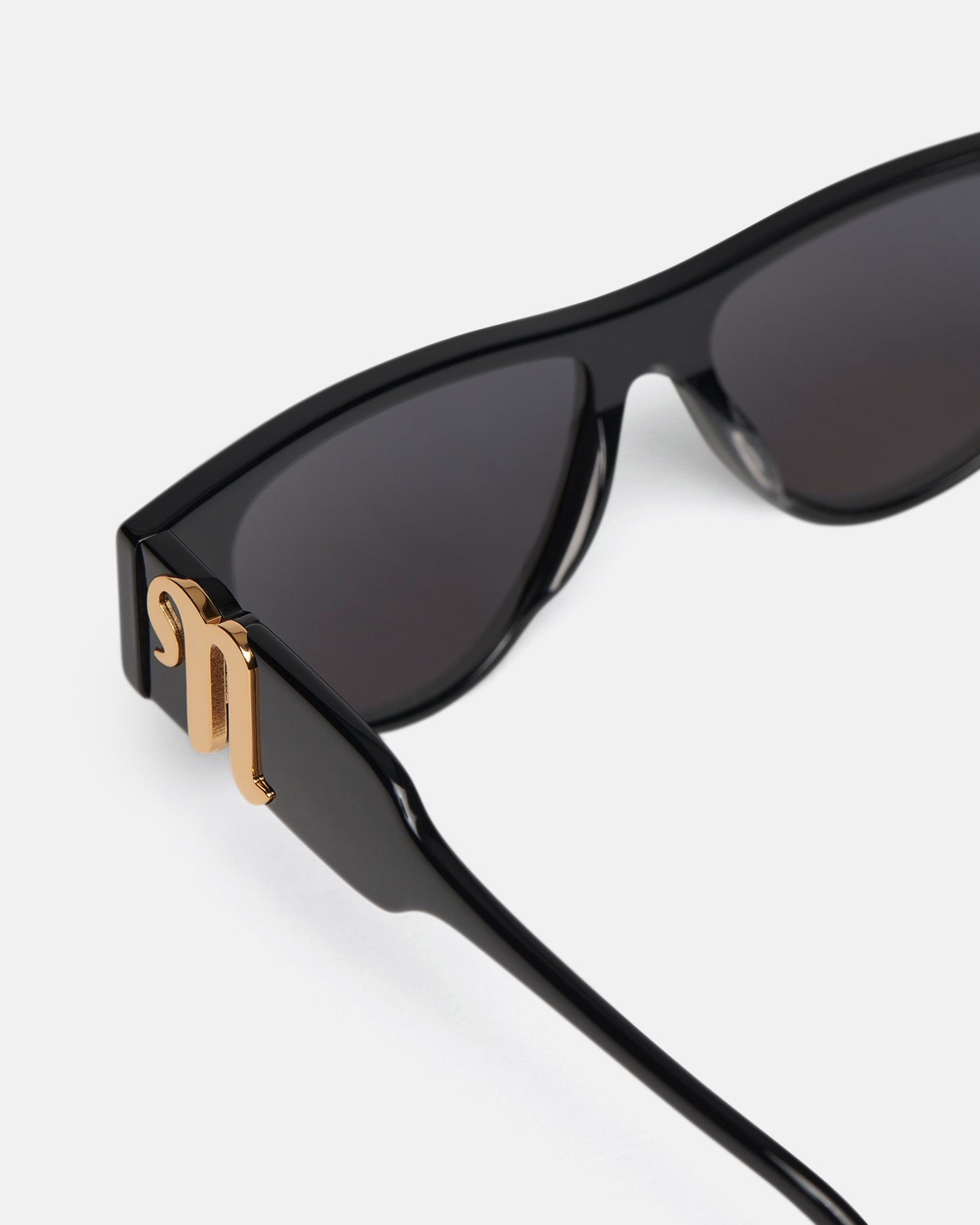 Emme - Bio-Plastic Cat-Eye Sunglasses - Black