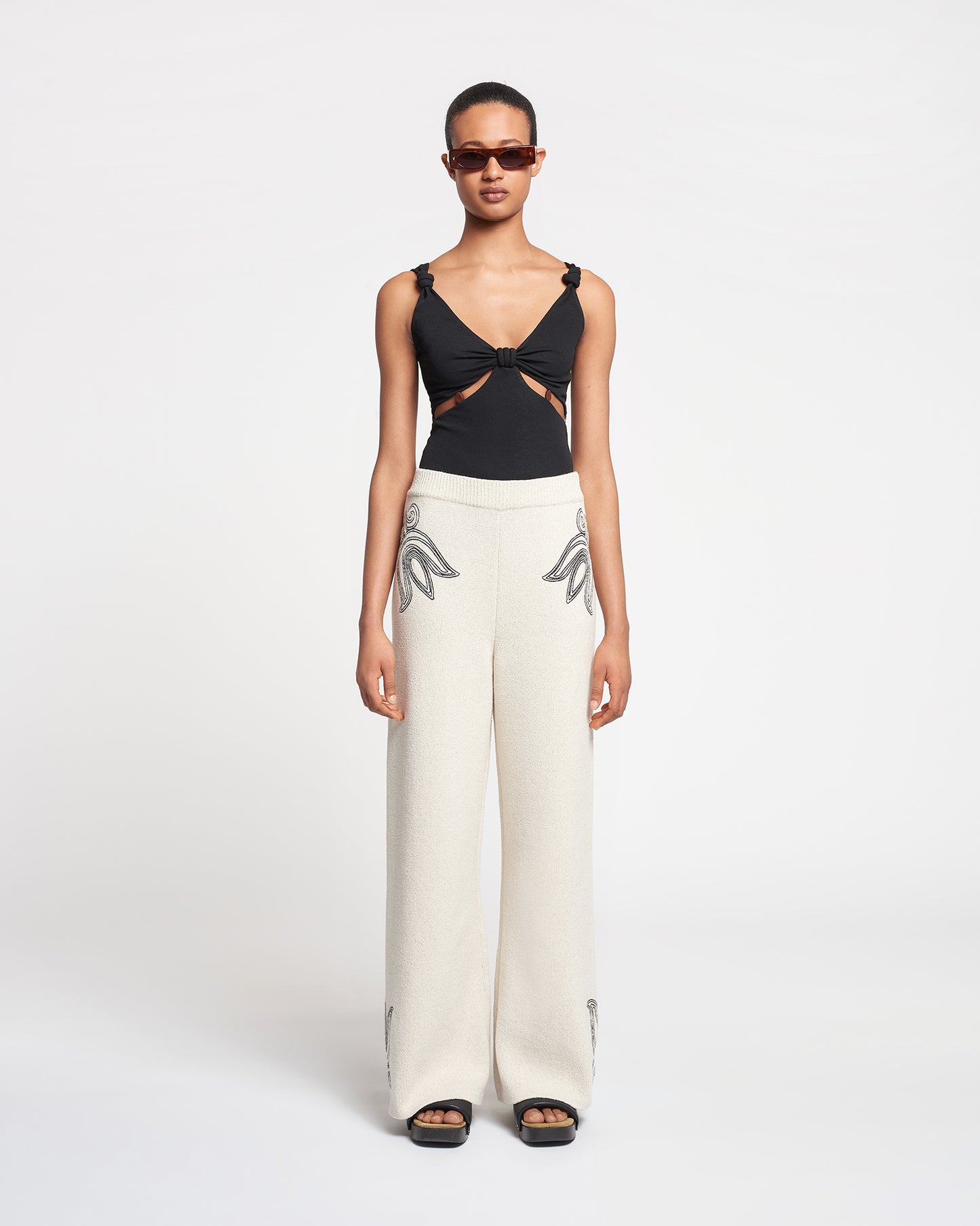 Emmie - Embroidered Textured-Linen Pants - Natural/Black