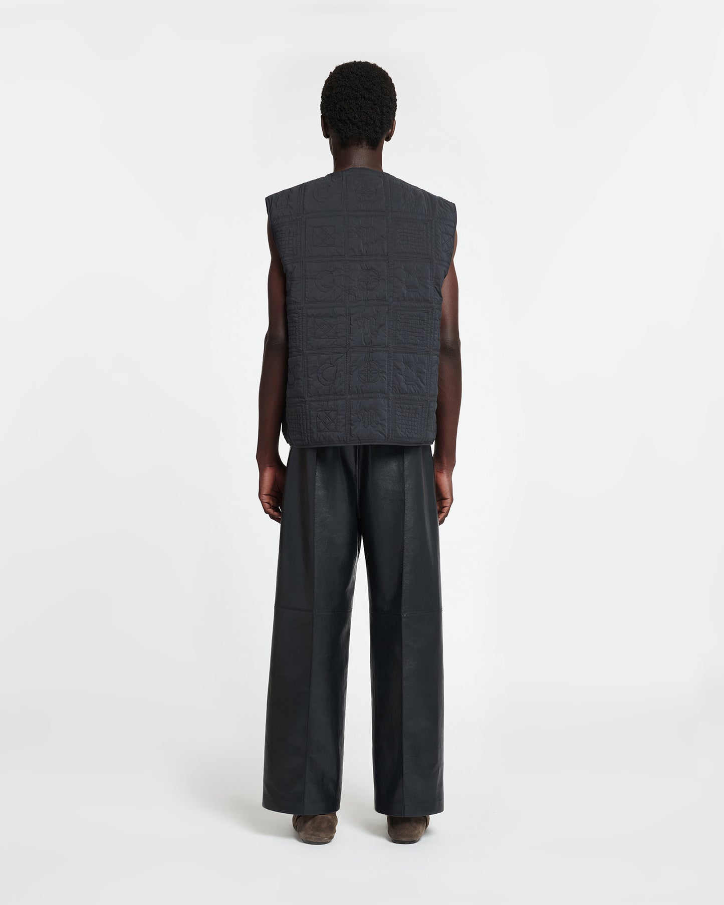 Tymen - Quilted Tech Poplin Vest - Off Black