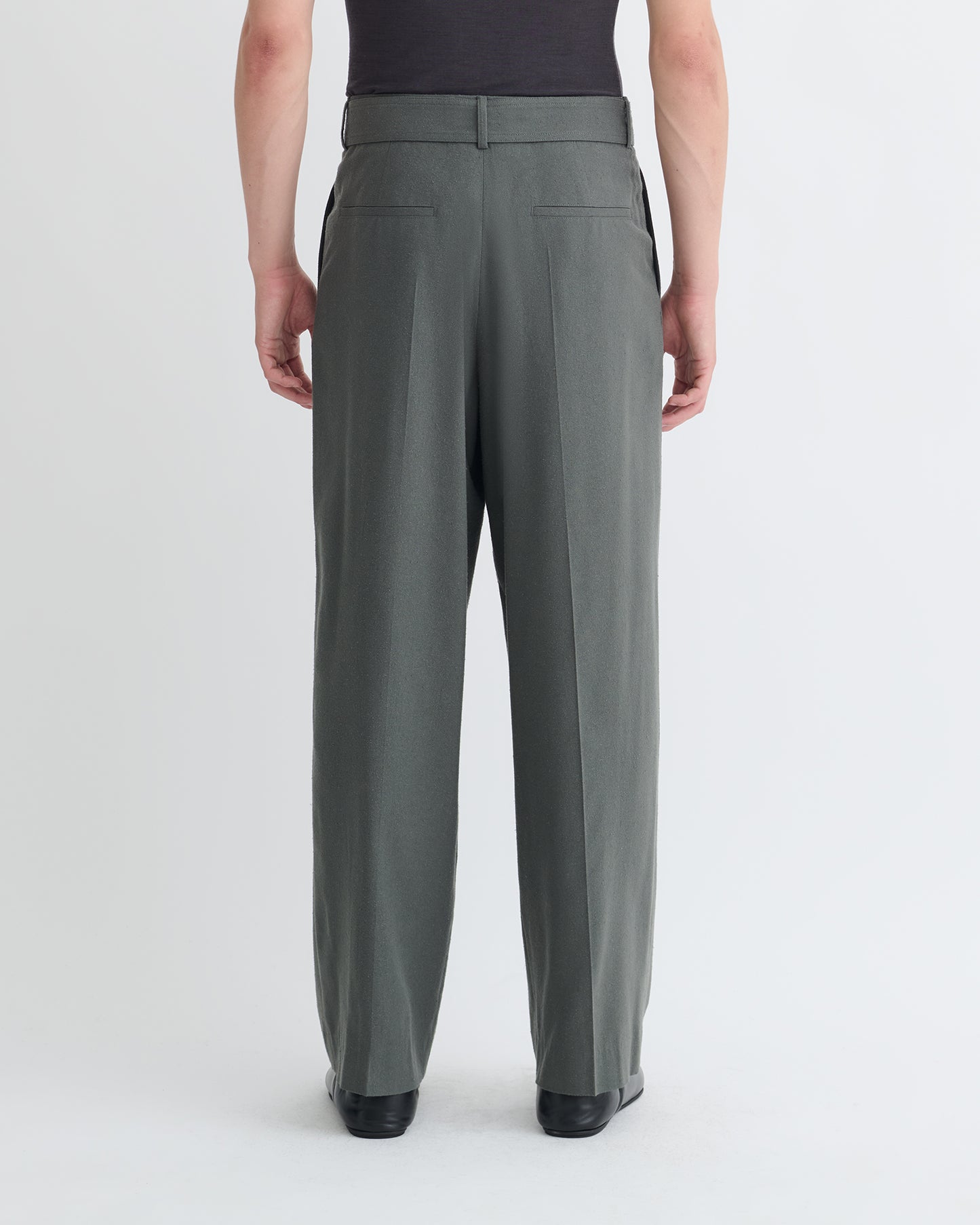 Colten - Belted Raw Silk Pants - Dark Grey