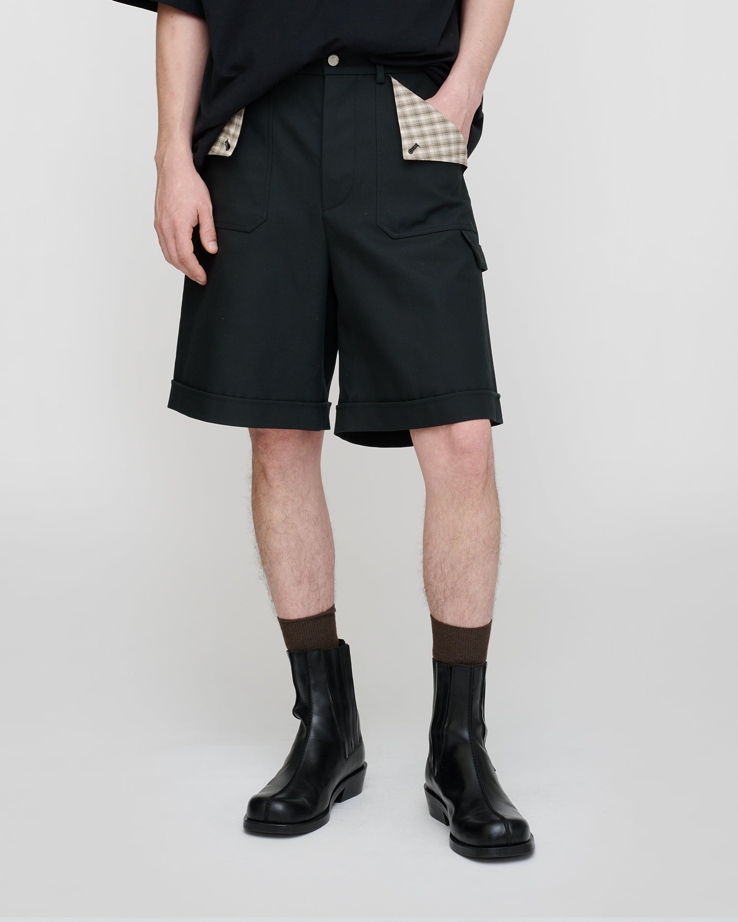 Beltran - Bermuda shorts - Anthracite – Nanushka