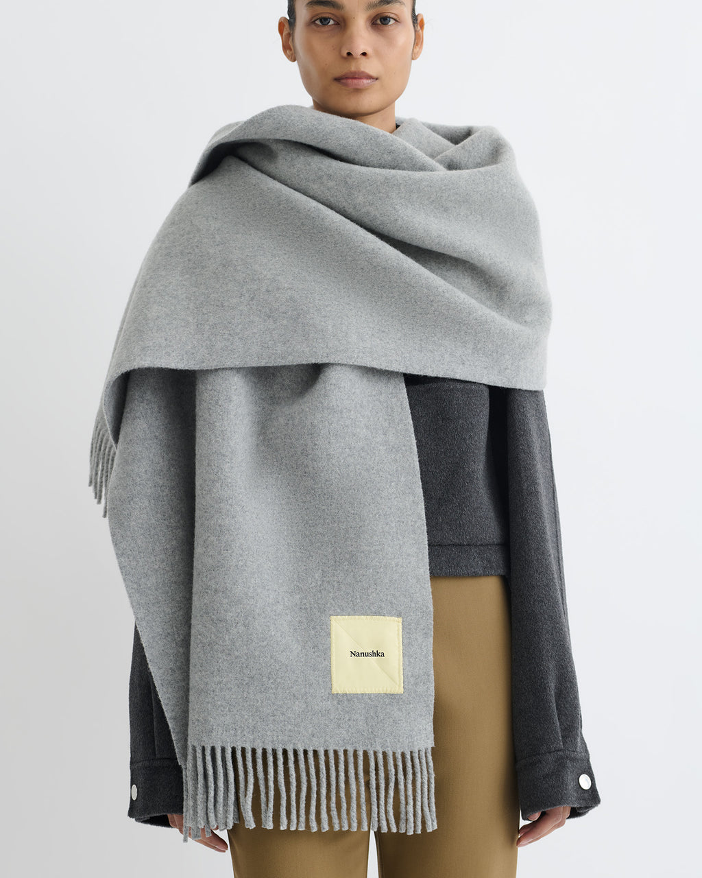 Keaton - Wide Blanket Fringe Scarf - Grey Melange