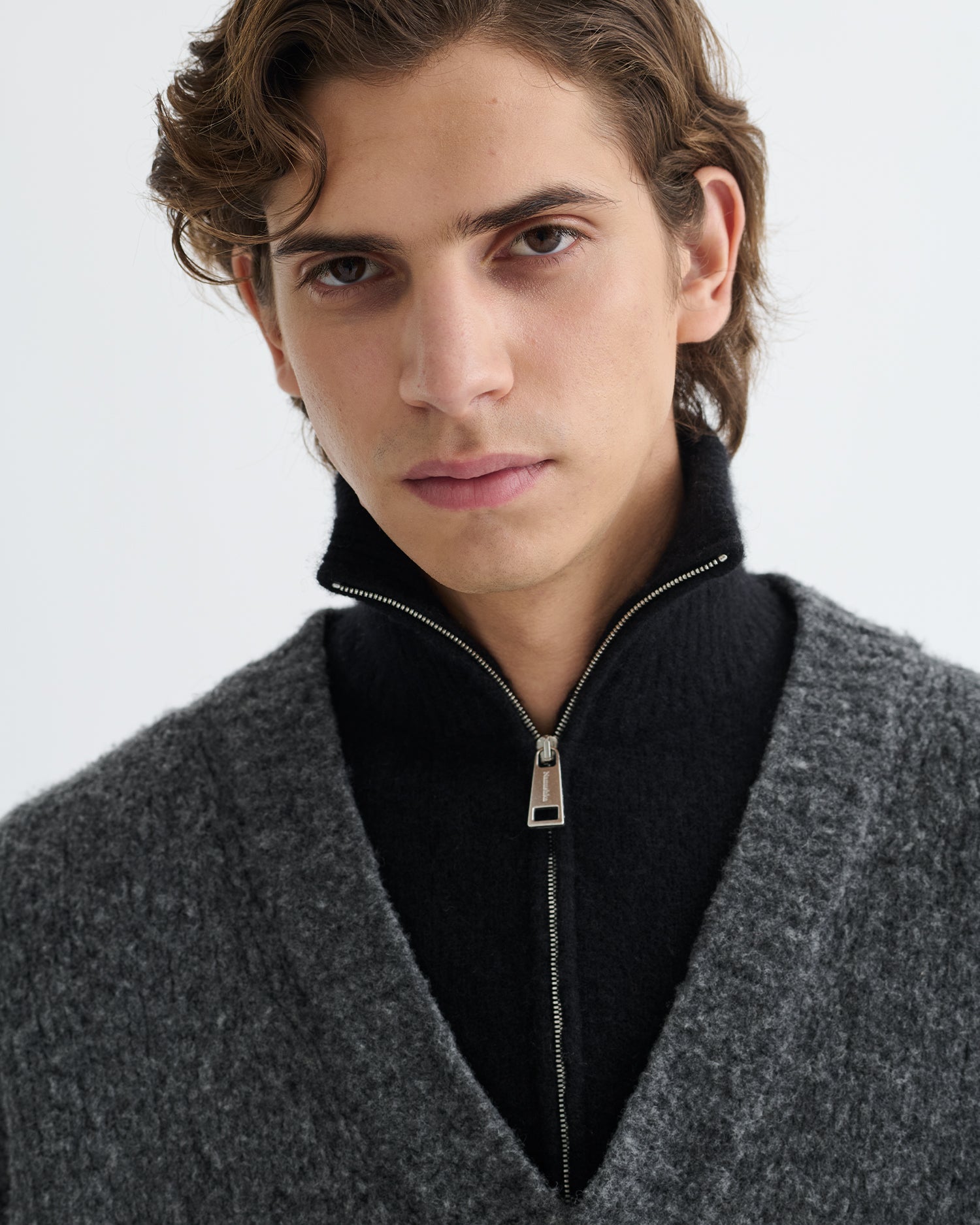 Kylen - Contrast Brushed Merino Sweater - Charcoal/Black