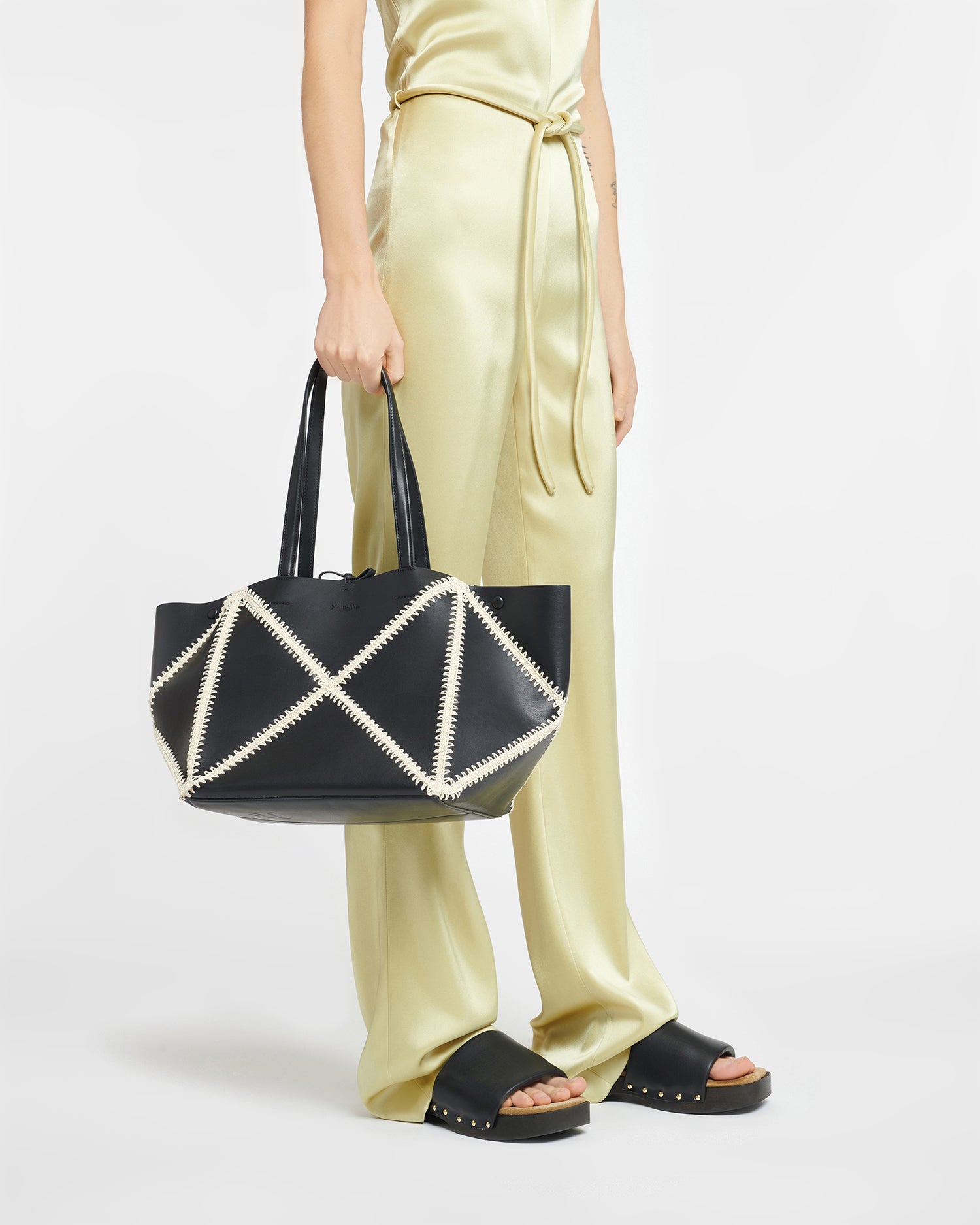 Origami Tote - Alt-Nappa crochet tote - Black/Crème