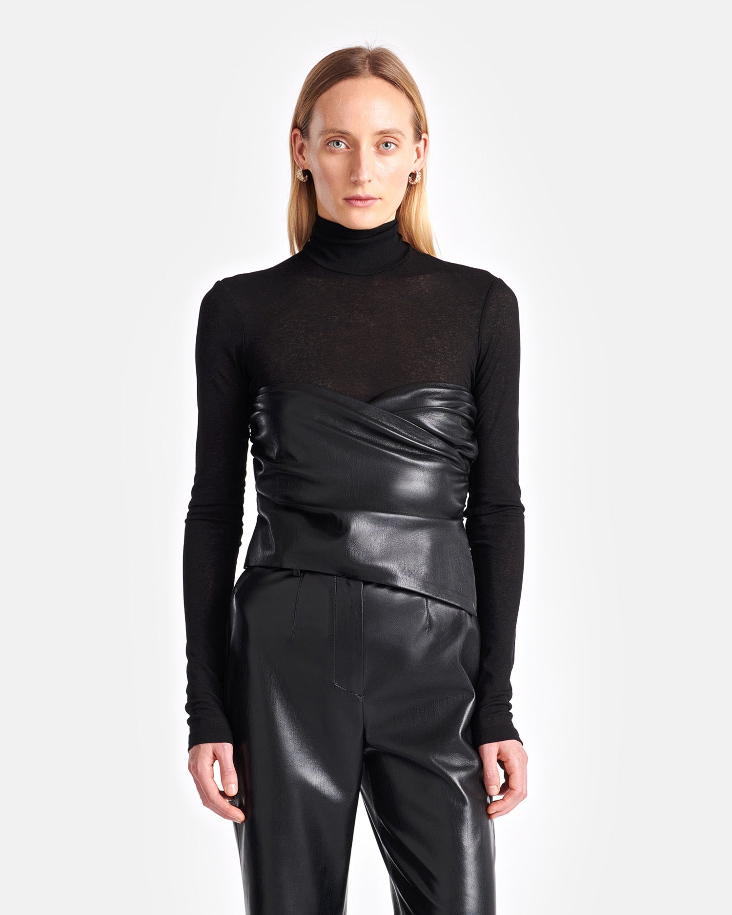 Kynlee Mixed fabric turtleneck top