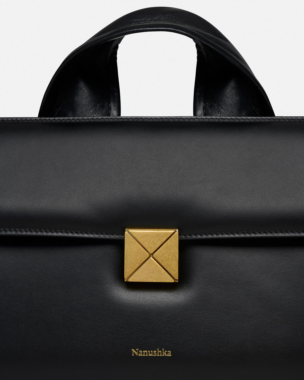 The SANDI Lock - Top Handle Bag - Black