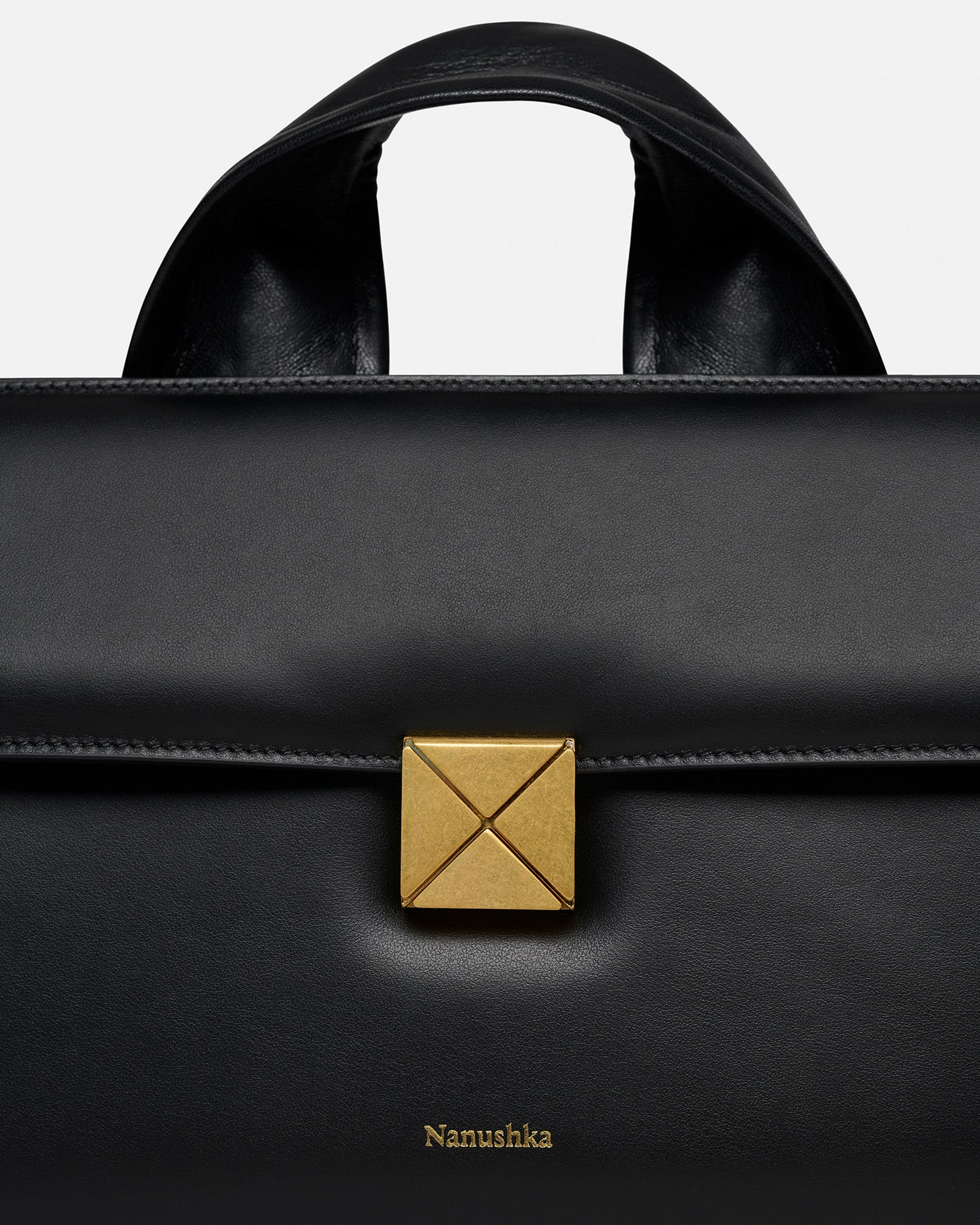 The SANDI Lock - Top Handle Bag - Black