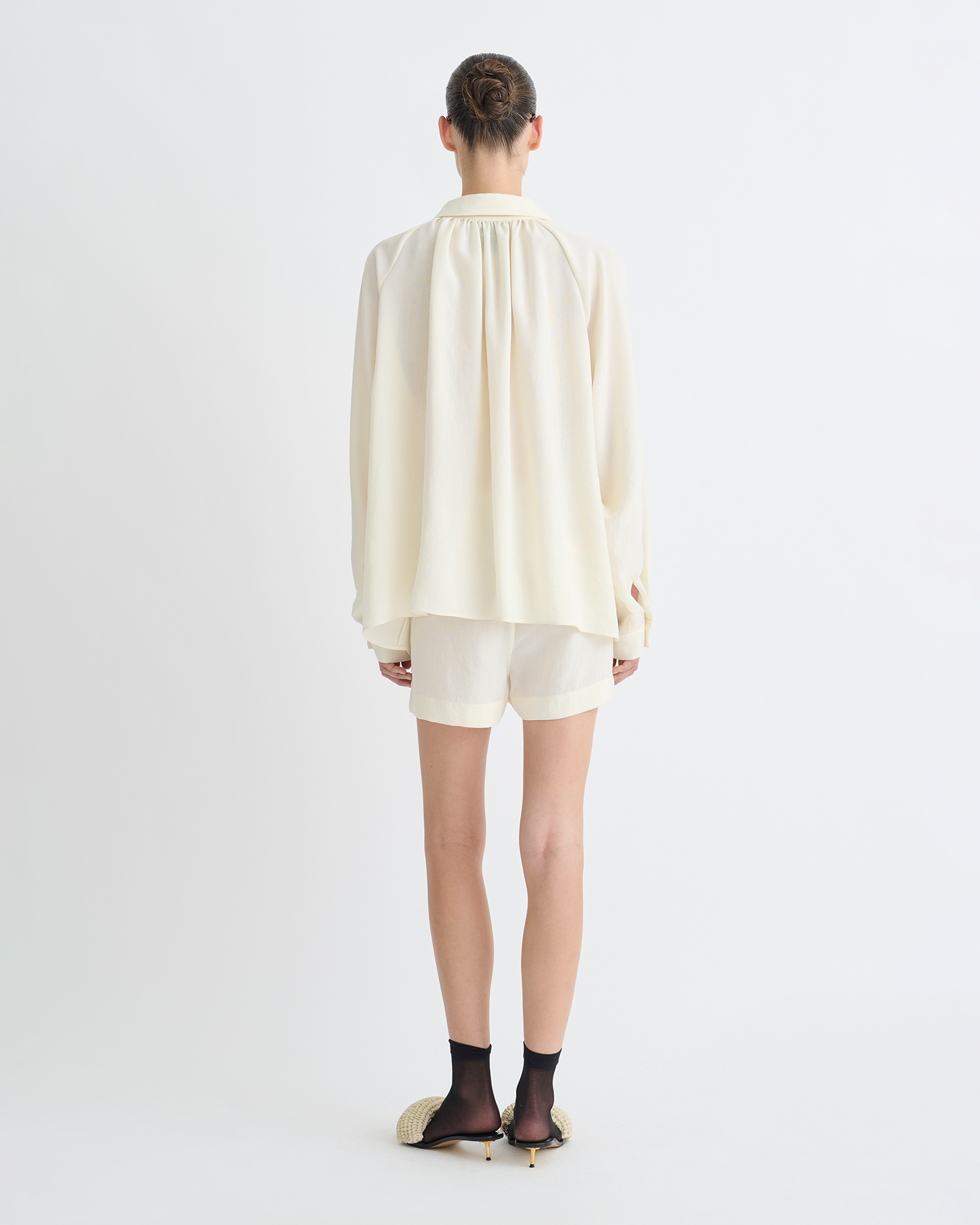 Ada - Tech Linen Shirt - Creme – Nanushka Ada - Tech Linen Shirt - Creme – Nanushka