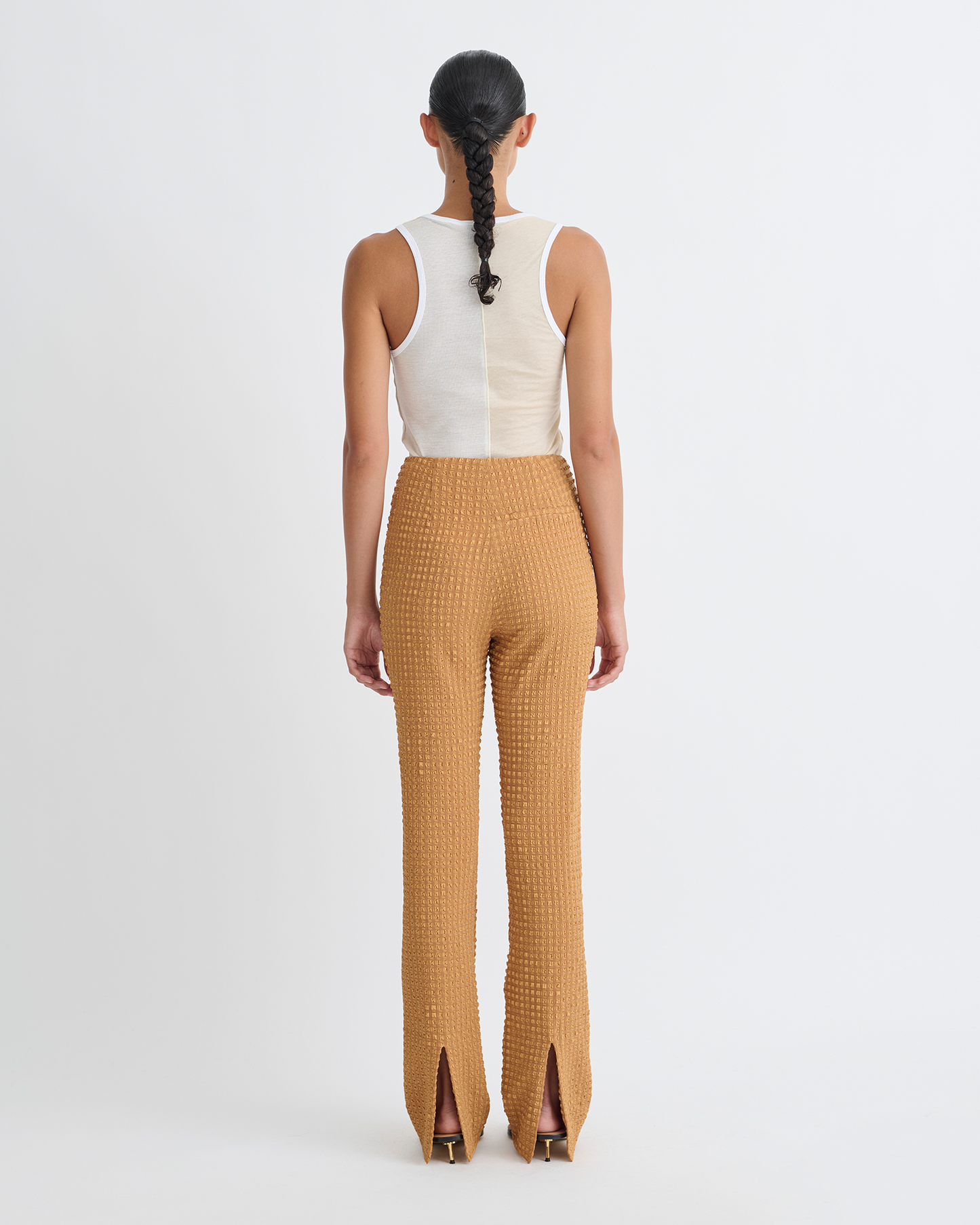 Macha - Color Blocked Tank Top - White/Eggshell