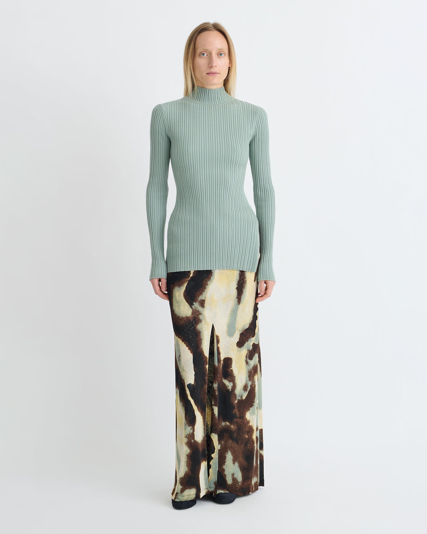 Arella - Fine Merino Rib Long Sleeved Top - Sage