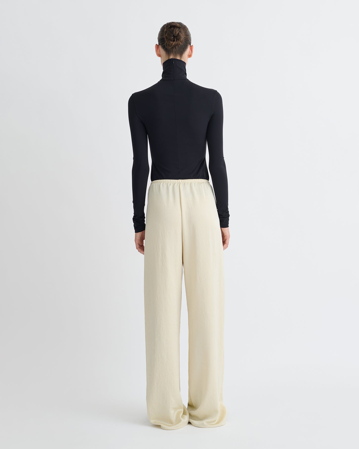 Anona - Stretch Jersey Long Sleeved Top - Black