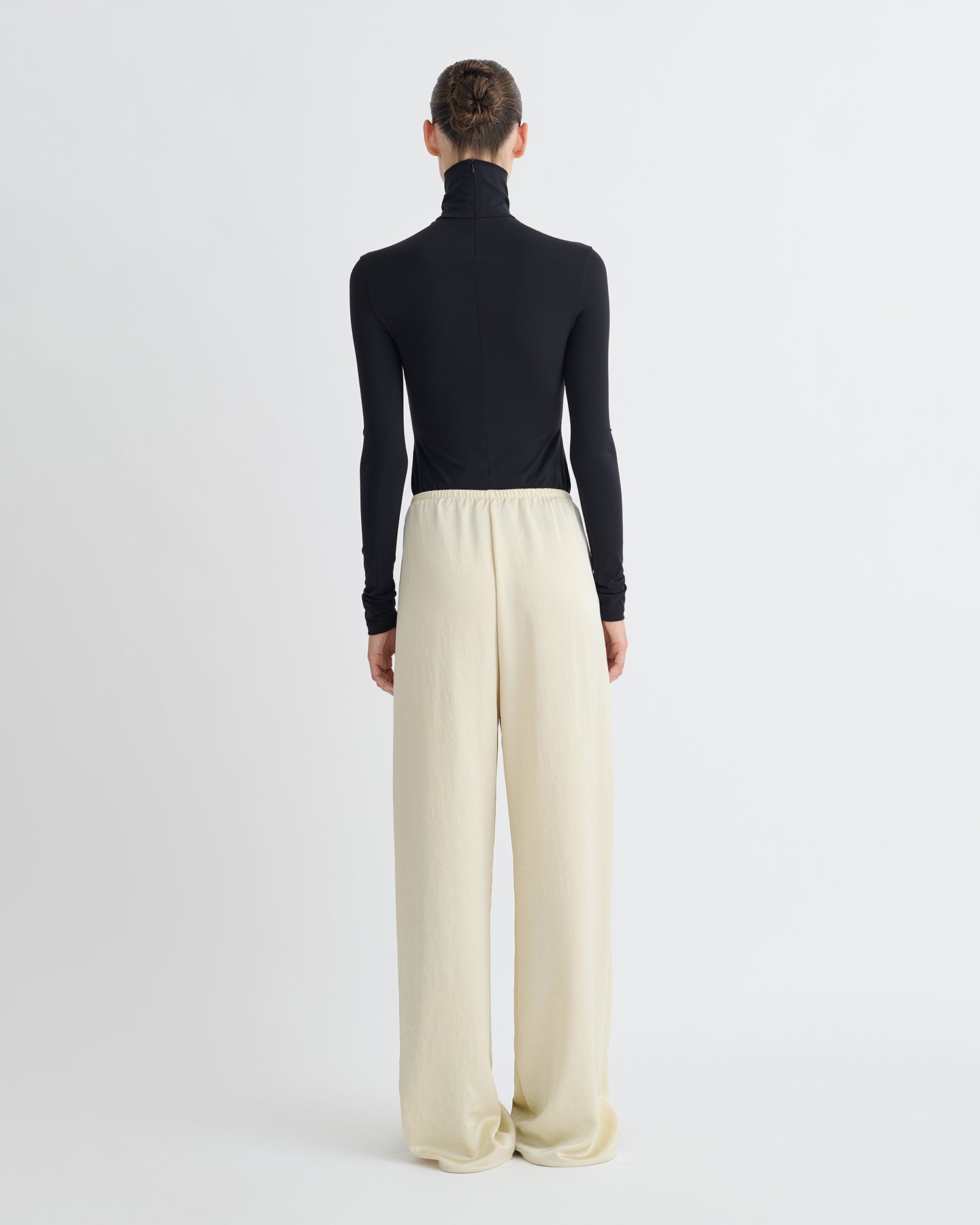 Anona - Stretch Jersey Long Sleeved Top - Black