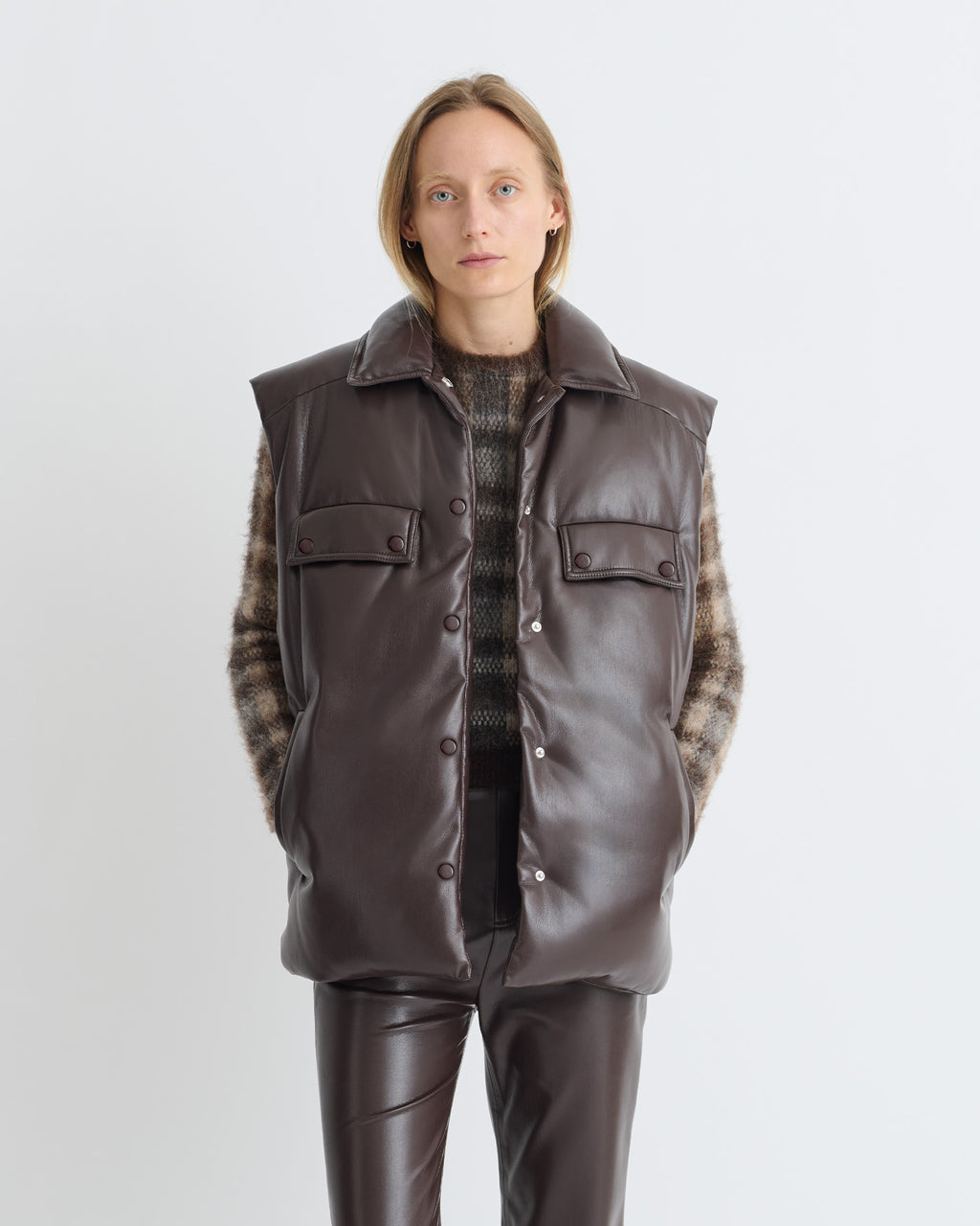 Karlene - Okobor Vest - Coffee Ground