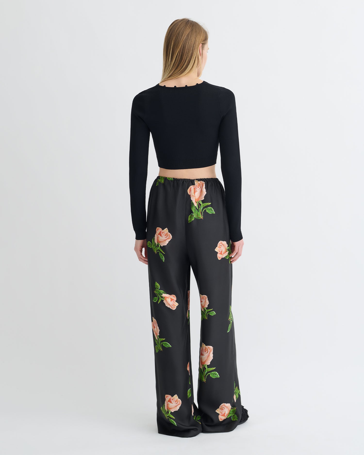 Dovie - Cropped Cardigan - Black