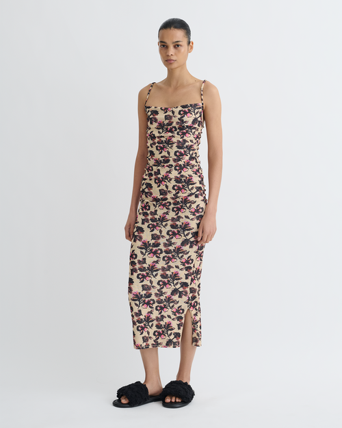 Nw25pfdr09131alexa tapestryfloral meshjersey 1 2c00f4e7 c5a1 45e8 9b71 834aa7892e66