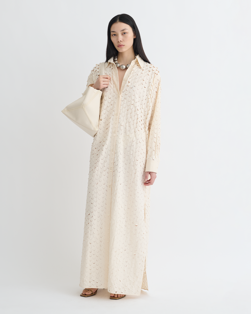 Nw25pfdr12105brizo creme lasercutheavypoplin 1