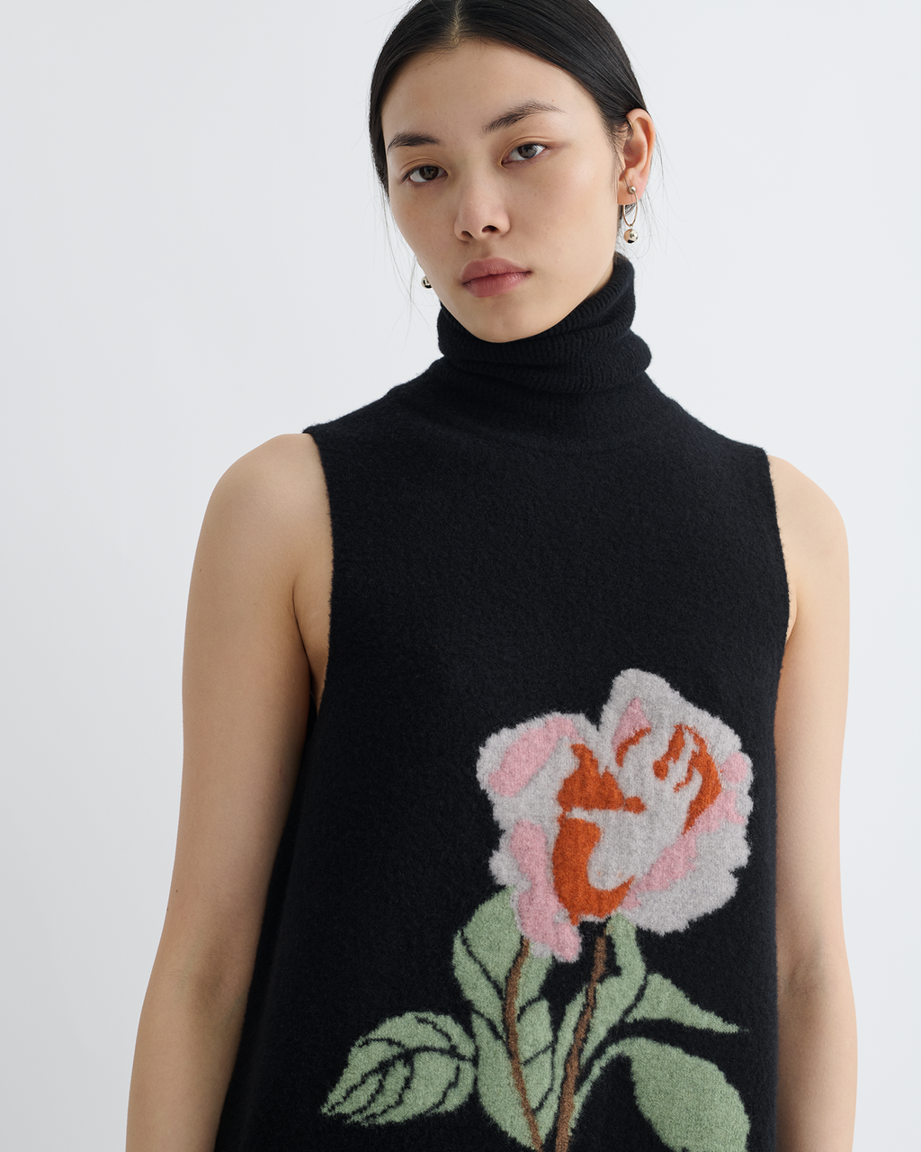 Jessam - Merino Wool Turtleneck Dress - Black/Roses