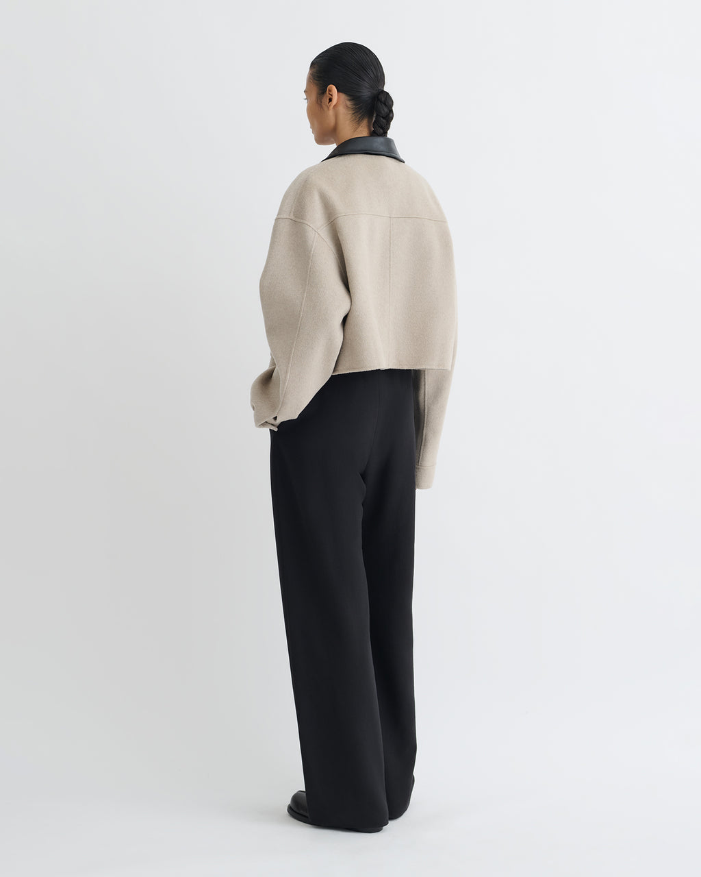 Phebe - Cropped jacket - Stone/Black