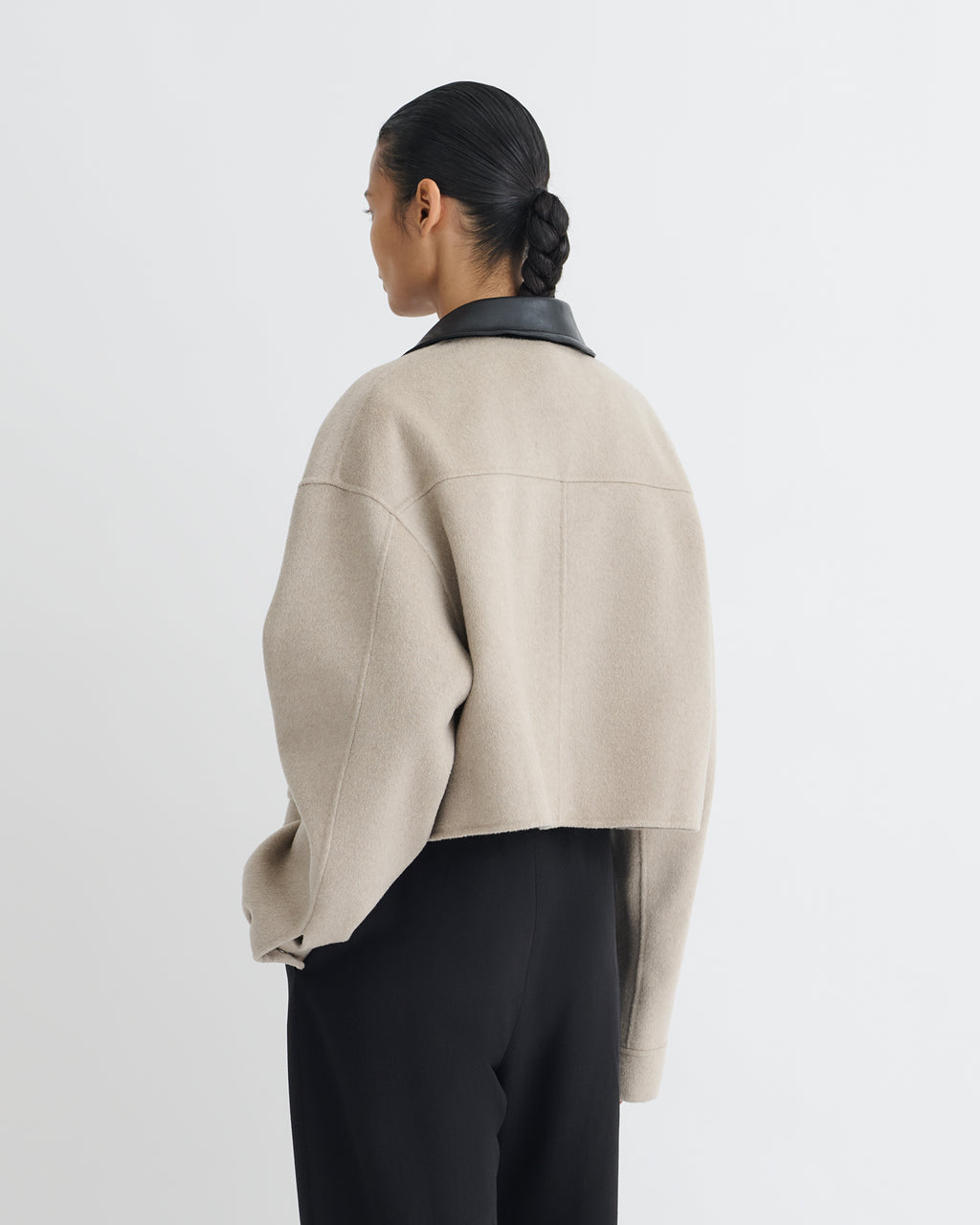 Phebe - Cropped jacket - Stone/Black