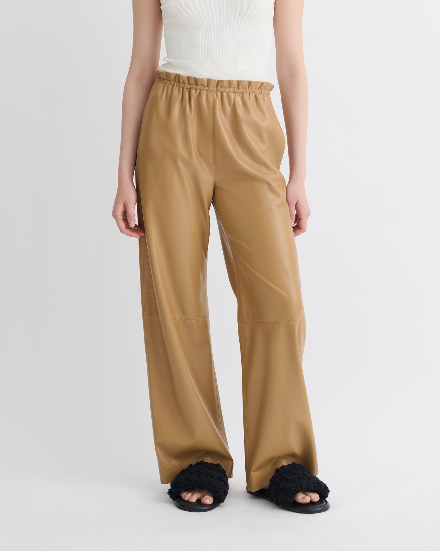 Geb - Okobor™ Alt-Leather Pants - Oak