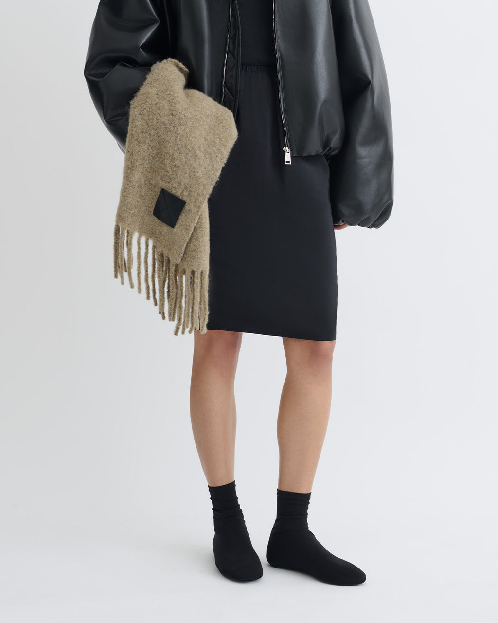 Kaiya - Glass Poplin Skirt - Black