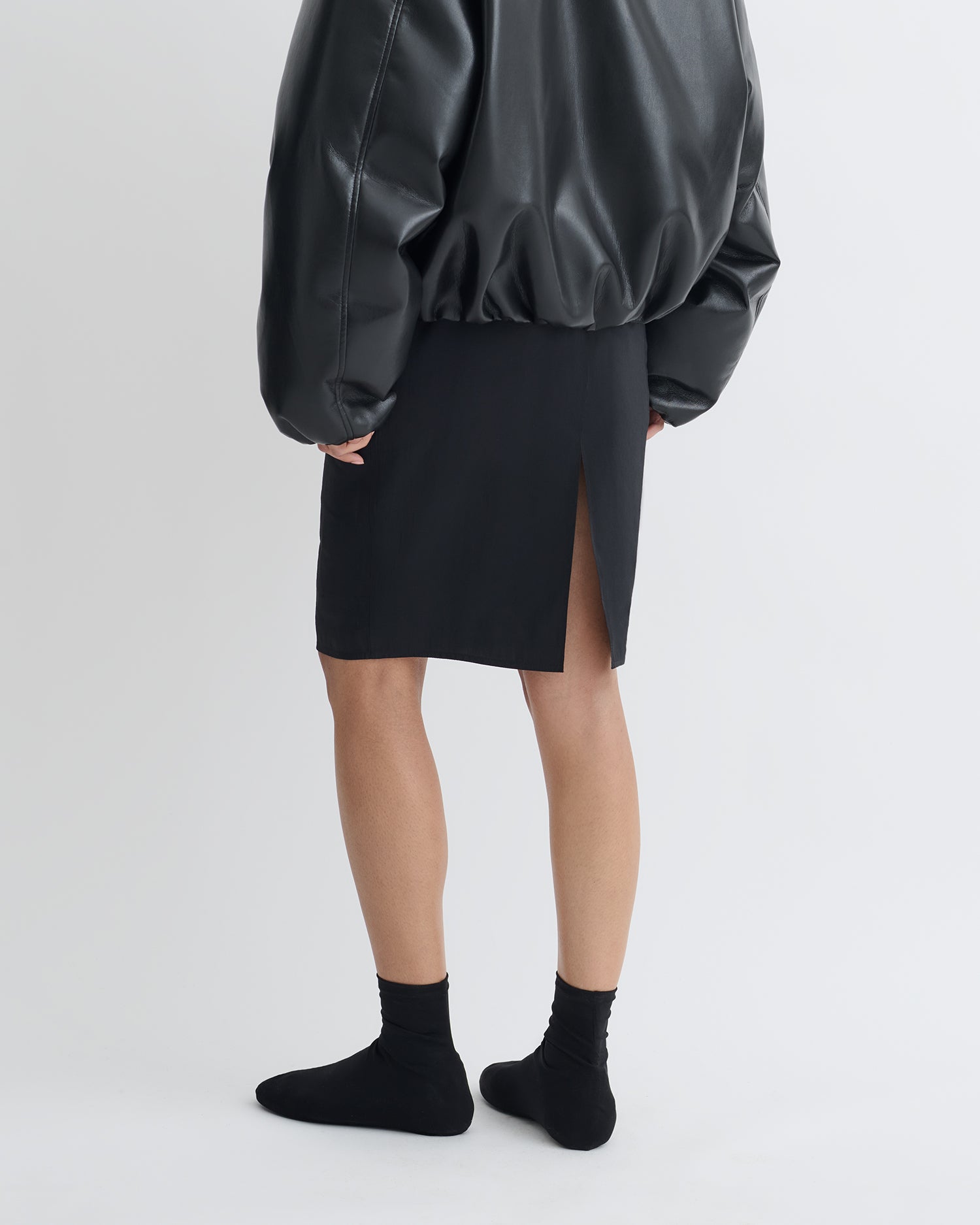 Kaiya - Glass Poplin Skirt - Black
