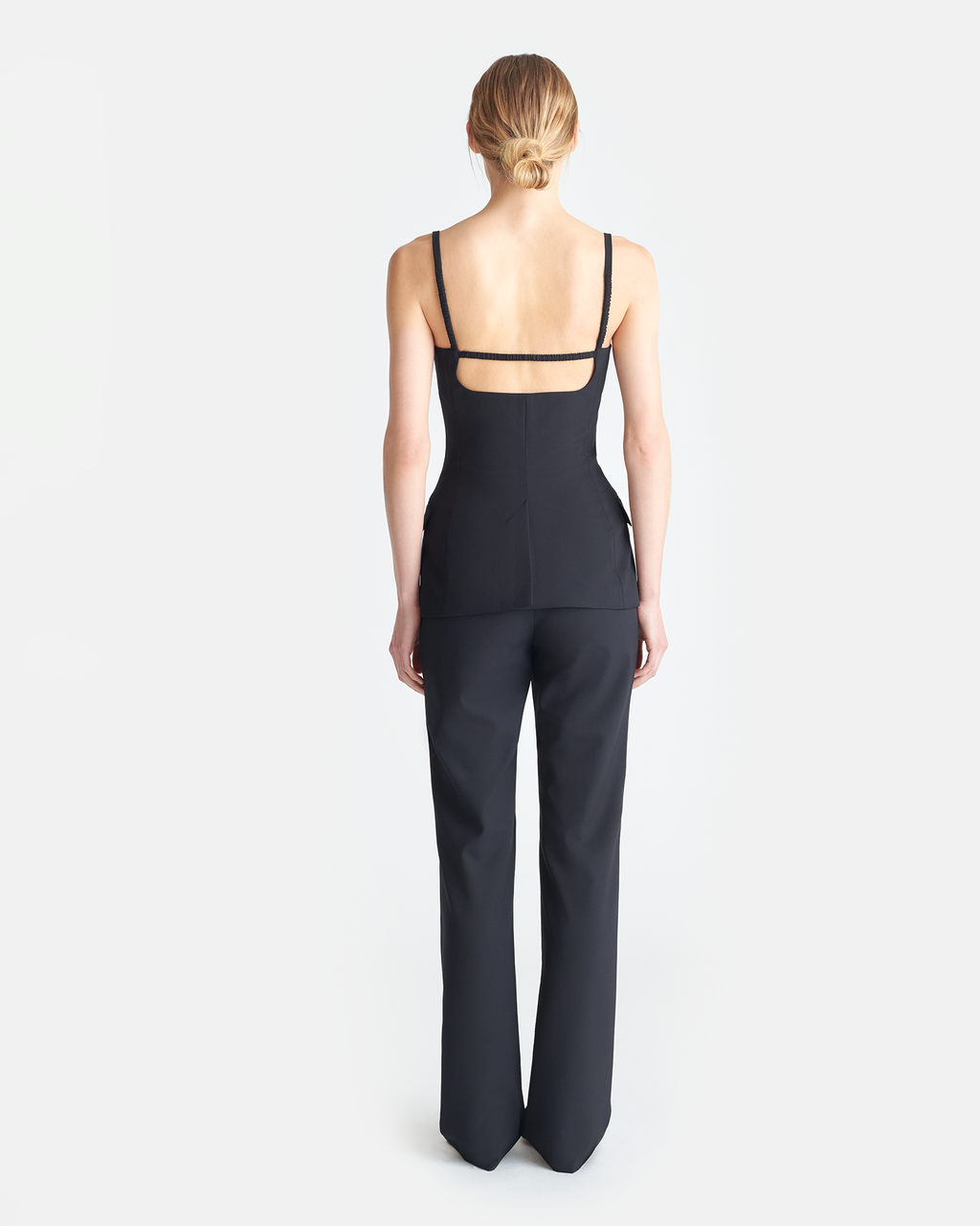 Cinda - Open-Back Tailored Top - Black