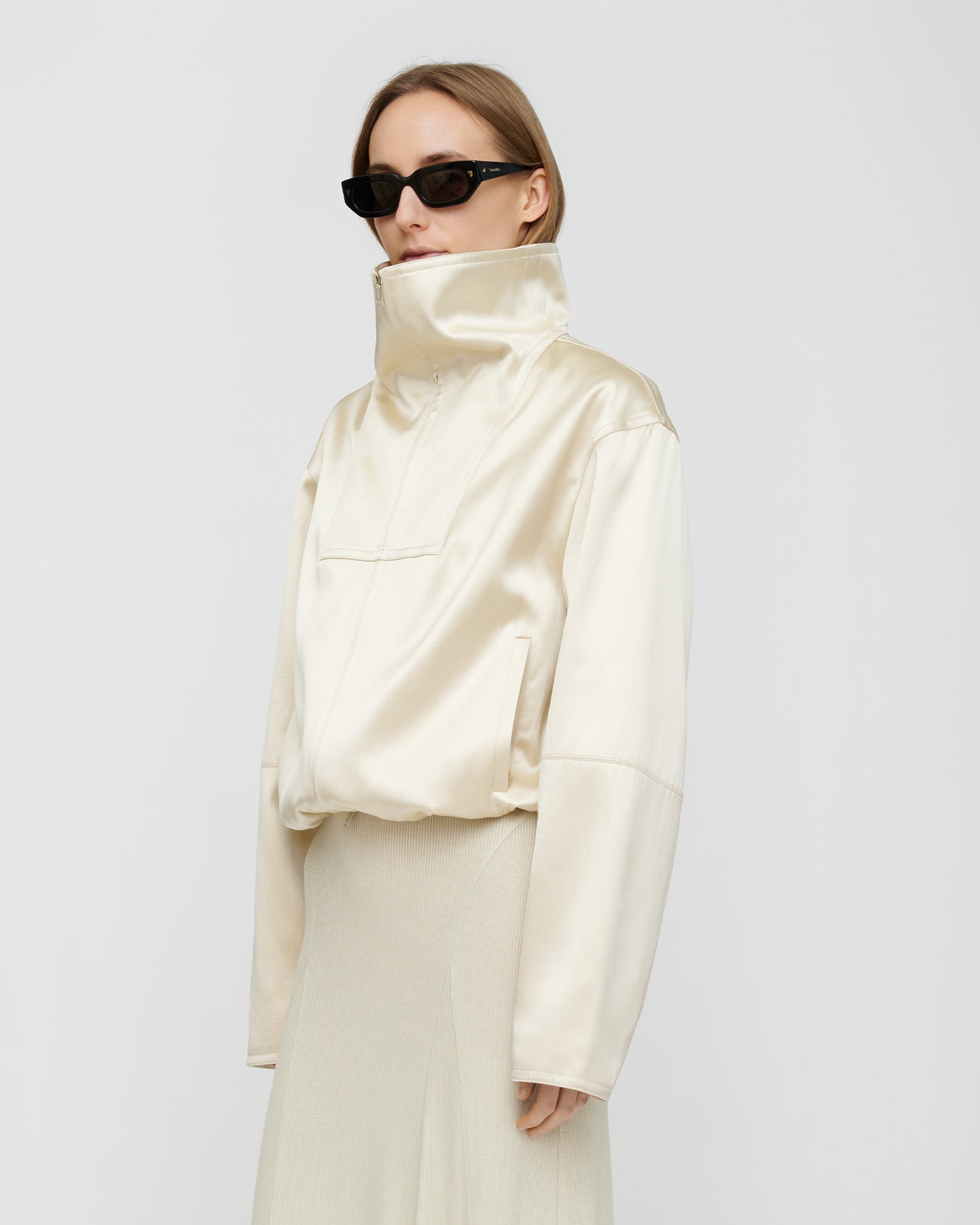 Alonza - Duchess Viscose Jacket - Creme – Nanushka