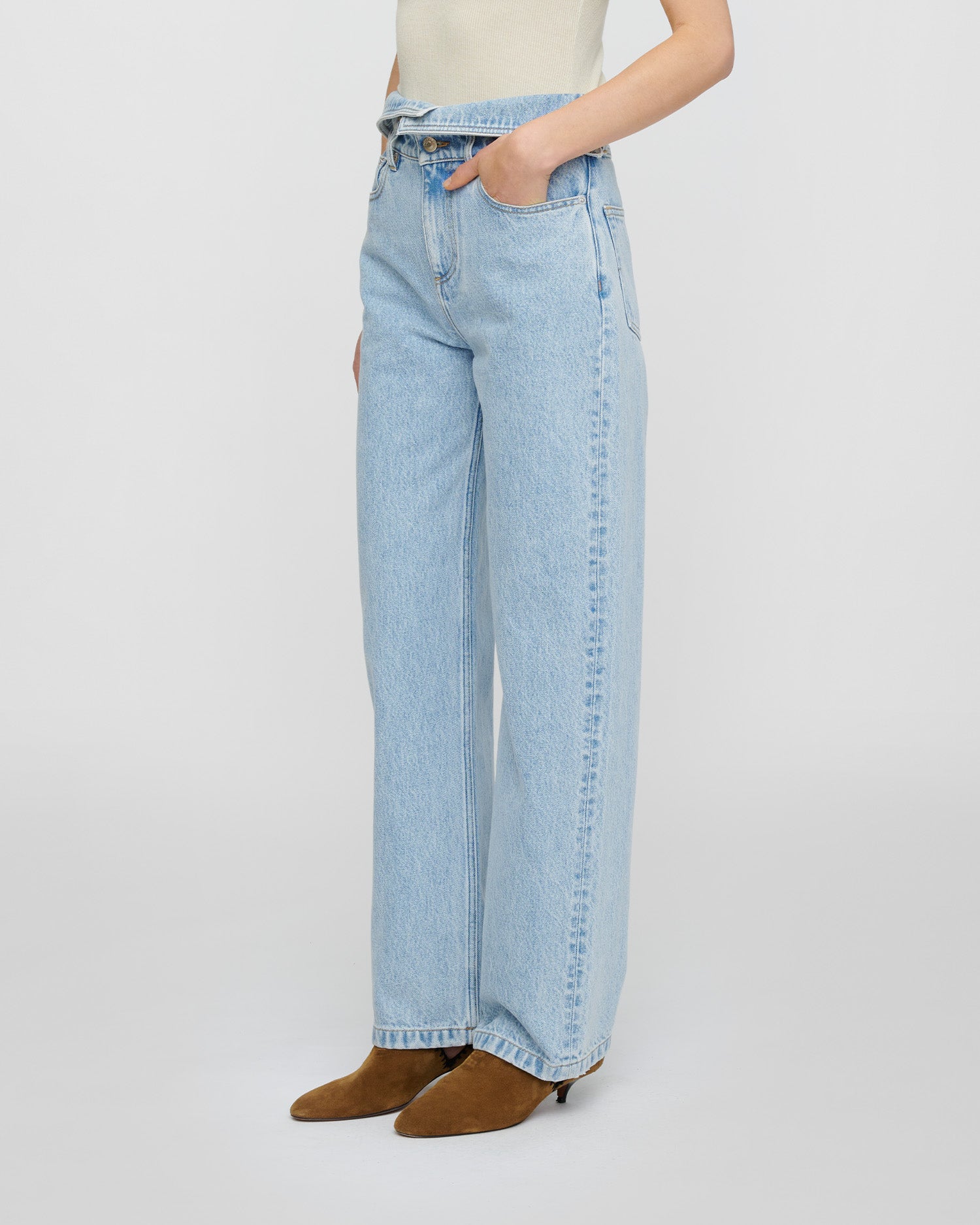 Akiva - Denim Jeans - Washed Blue