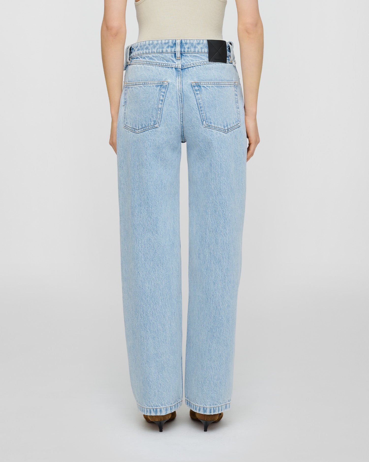 Akiva - Denim Jeans - Washed Blue