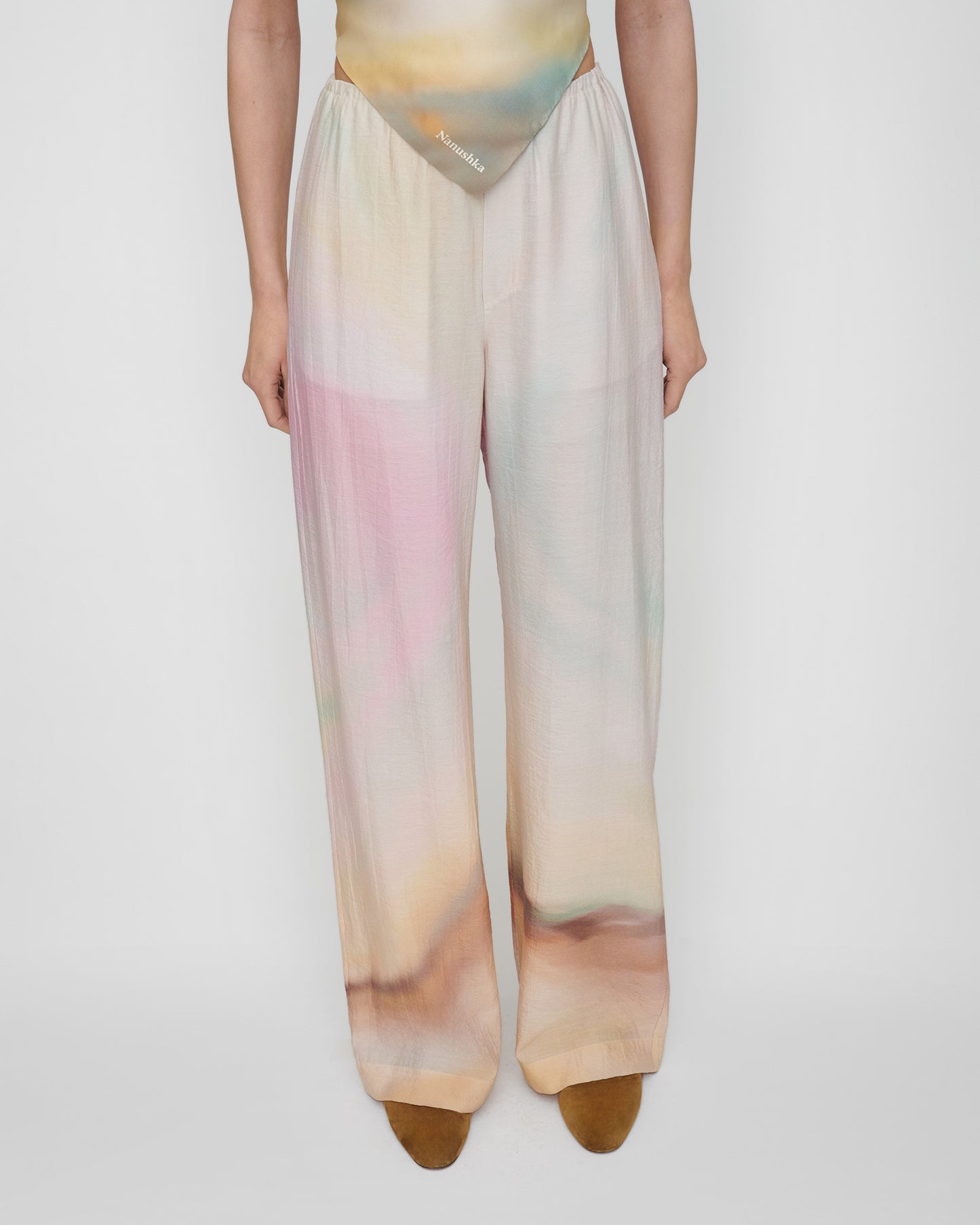 Arvenn - Crinkled Viscose Pants - Sunrise Haze