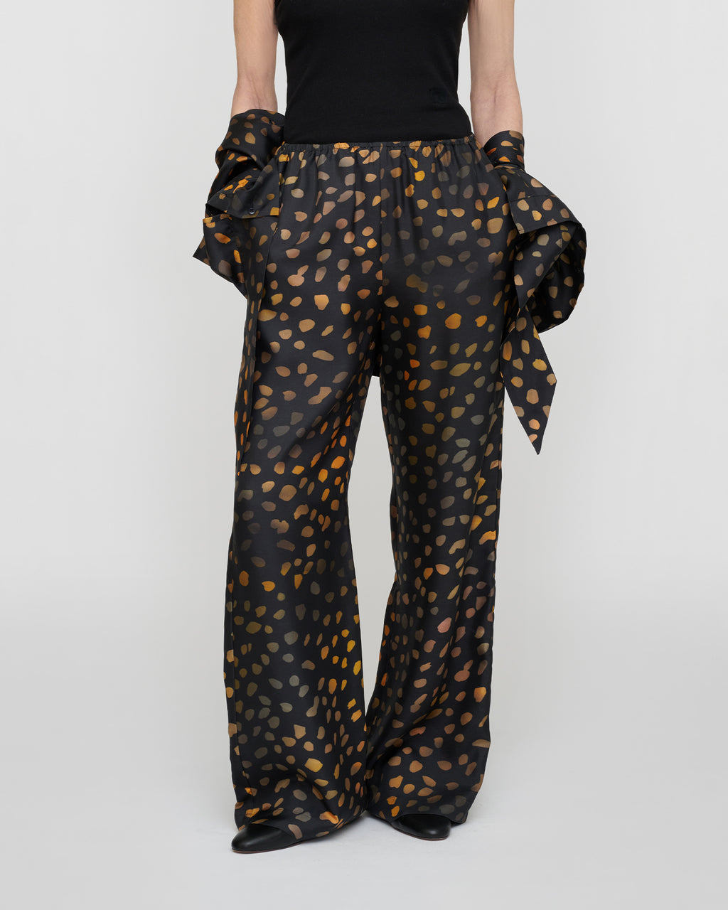 Arvenn - Twill Silk Pants - Moonlit Dots