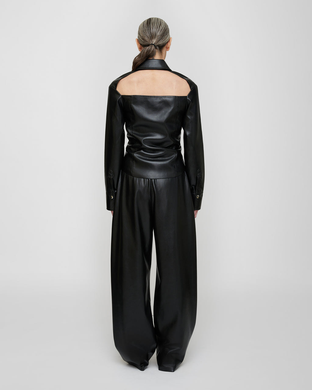 Izna - Okobor ™ Shirt Jacket - Black