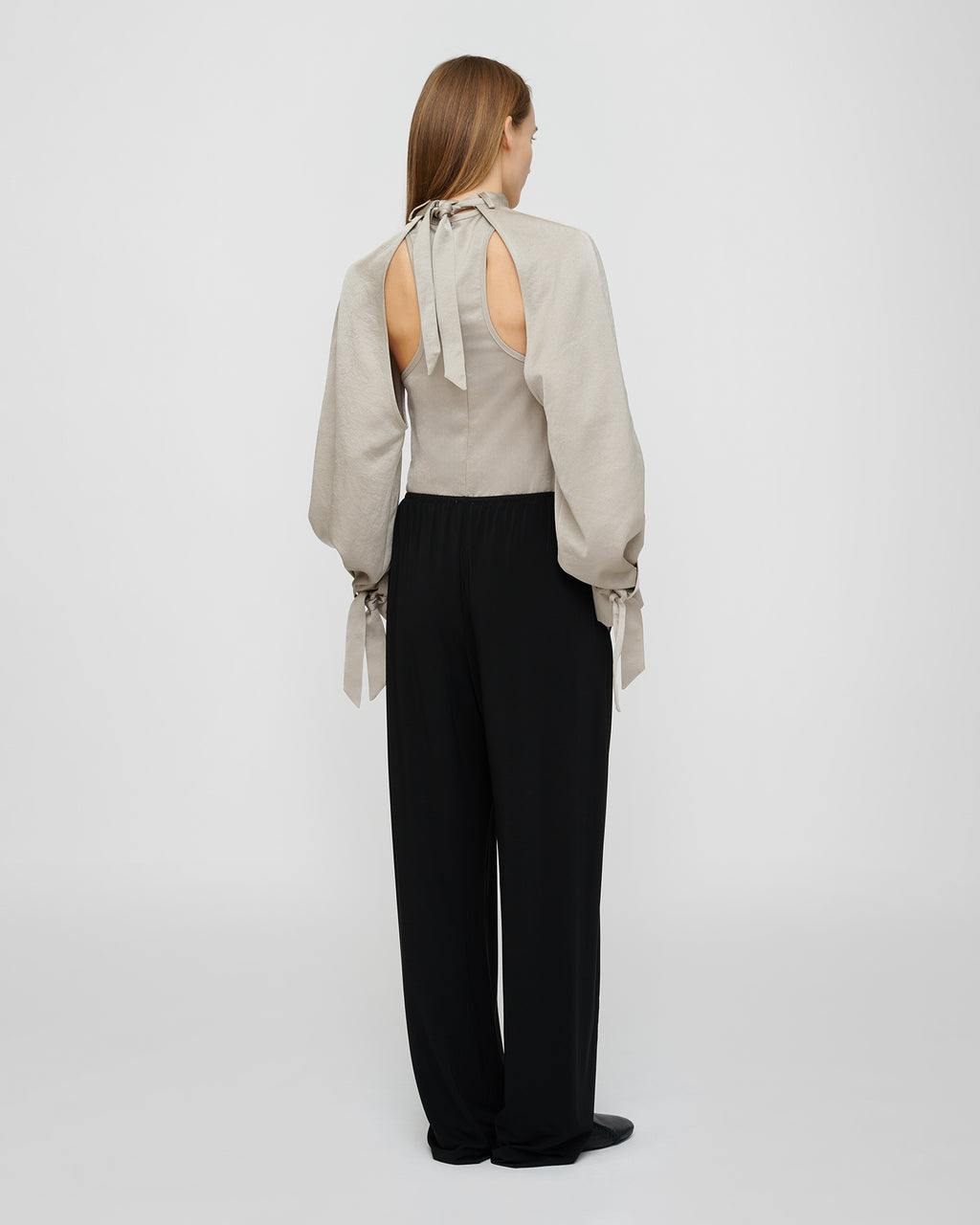 Veta - Crisp Satin Tank - Silver