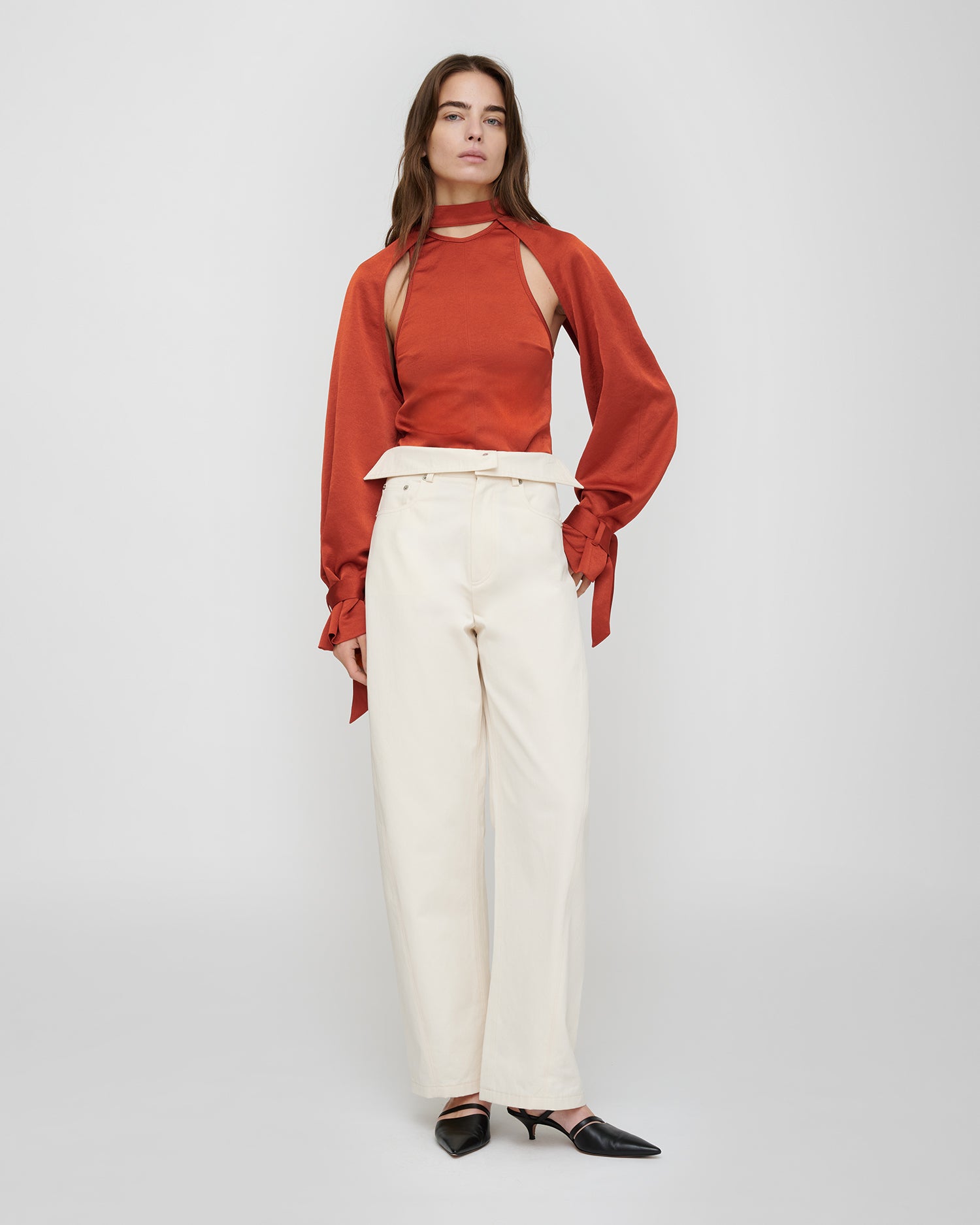 Veta - Crisp Satin Tank - Rouge