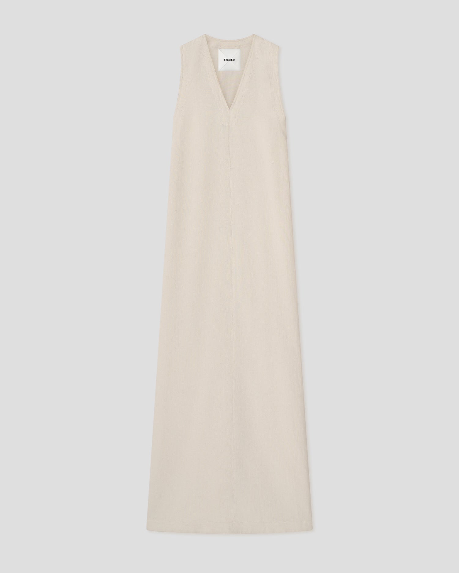 Amarilis - Loose Fit Maxi Dress With Twisted Back - Creme