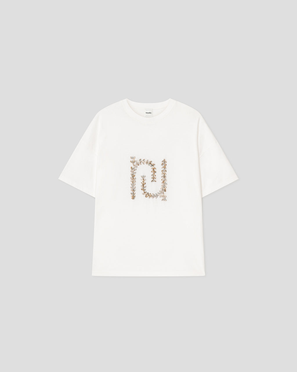 Wren - Embroidered T-shirt - Off White/Paisley