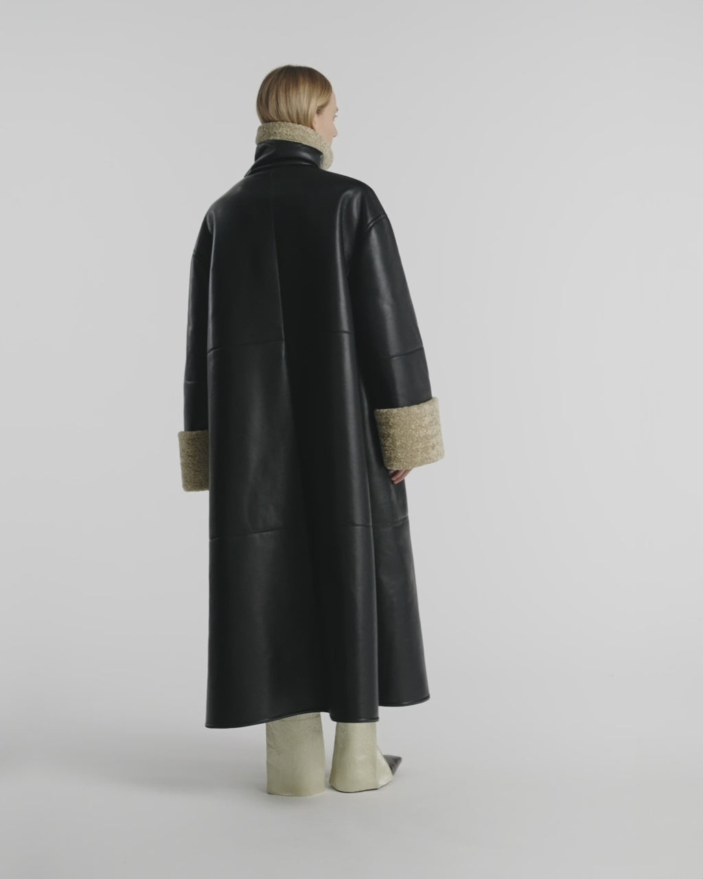 Liesel - Bonded Shearling Coat - Cornstalk/Black